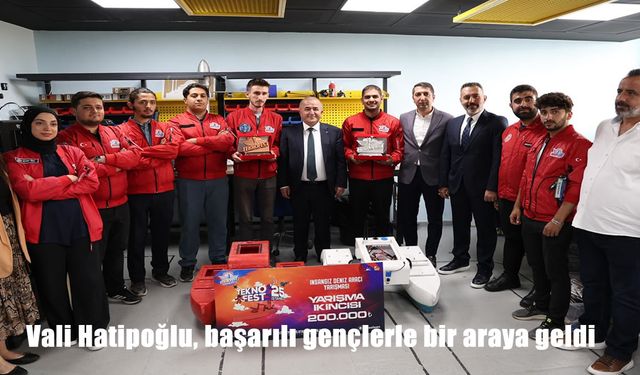 Elazığ Valisi Numan Hatipoğlu, Başarılı Gençlerle Buluştu