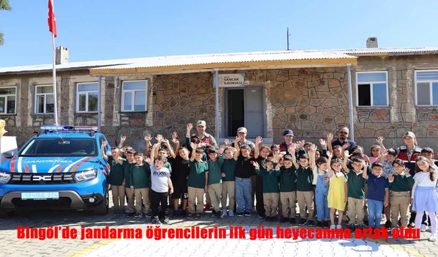 Bingöl’de Jandarma, Öğrencilerin Heyecanına Ortak Oldu