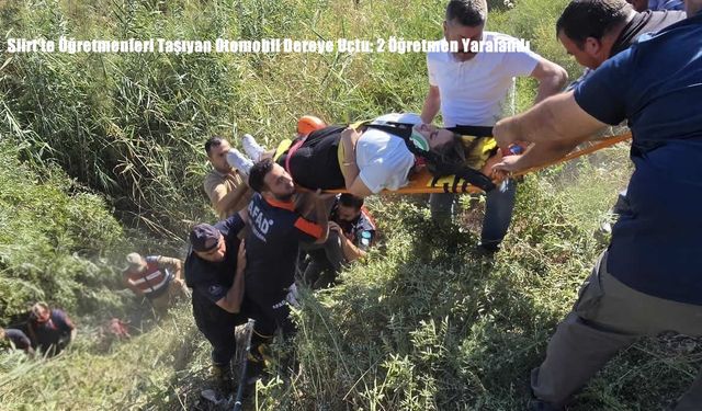Siirt’te Öğretmenleri Taşıyan Otomobil Dereye Uçtu: 2 Öğretmen Yaralandı