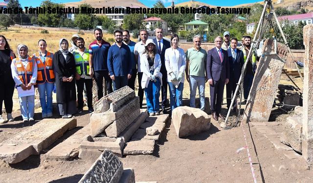 Van’da Tarihi Selçuklu Mezarlıkları Restorasyonla Geleceğe Taşınıyor