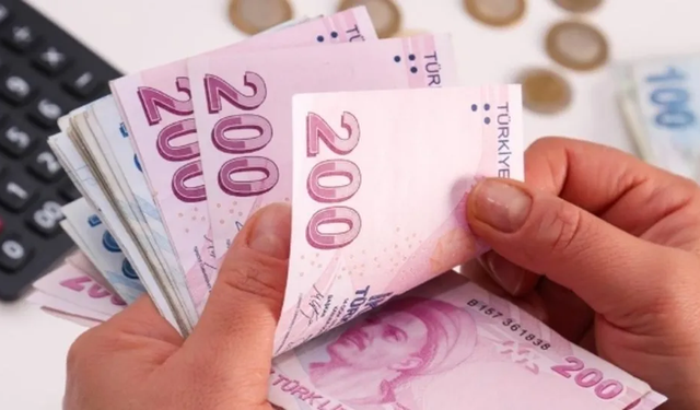Memur ve Emeklinin 3 Aylık Zam Oranı Belli Oldu!