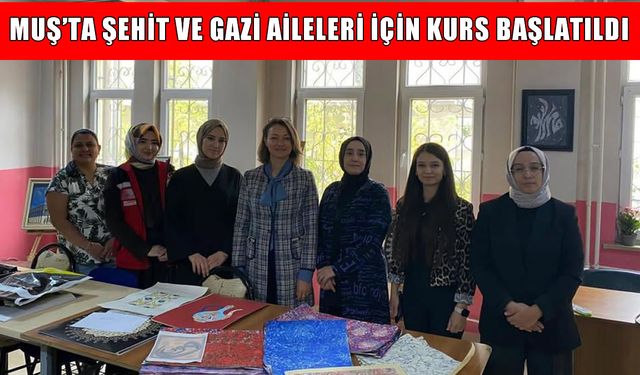 Muş'ta şehit ve gazi yakınları için ebru kursu açıldı