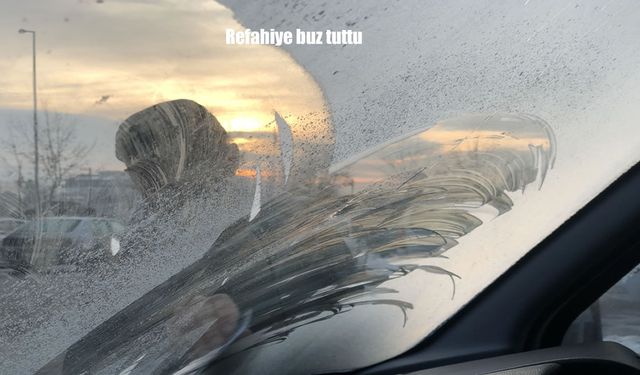 Refahiye buz tuttu