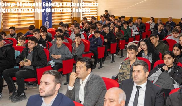 Malatya Büyükşehir Belediye Başkanı Sami Er, Öğrencilerle Kariyer Günleri’nde Buluştu