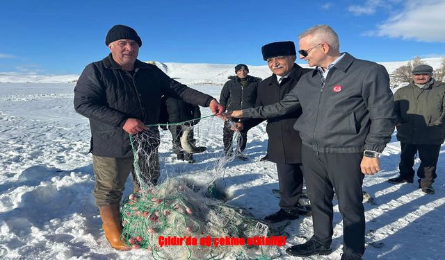 Kristal Buz Festivali Öncesi Çıldır Gölü’nde Renkli Hazırlık