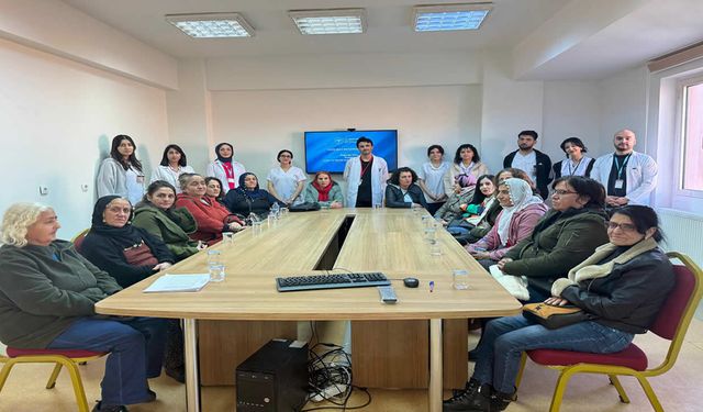 Tunceli’de Kadınlar İçin “Menopoz Okulu” Hizmete Girdi