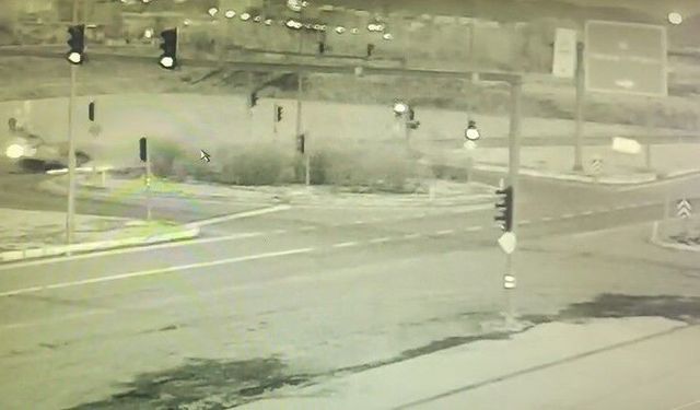 Bingöl’de Takla Atan Araç Ters Döndü: 1 Yaralı