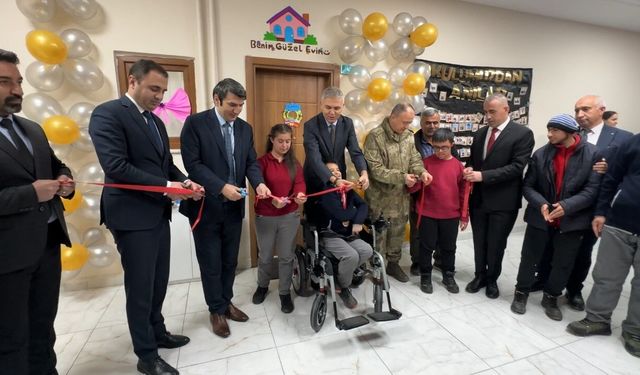 Yüksekova’da Özel Öğrenciler İçin ‘Uygulama Evi’ Hizmete Açıldı
