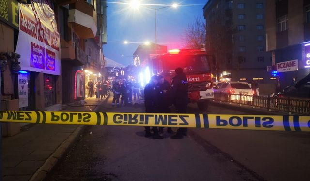 Erzurum’da Halı Mağazasında Yangın: Kundaklama Şüphesiyle 1 Kişi Gözaltında