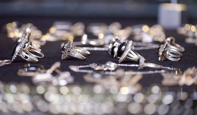 Erzurum Oltu Taşı Dünyaya Açılıyor: Yüzyıllardır Değerini Koruyan Doğal Miras