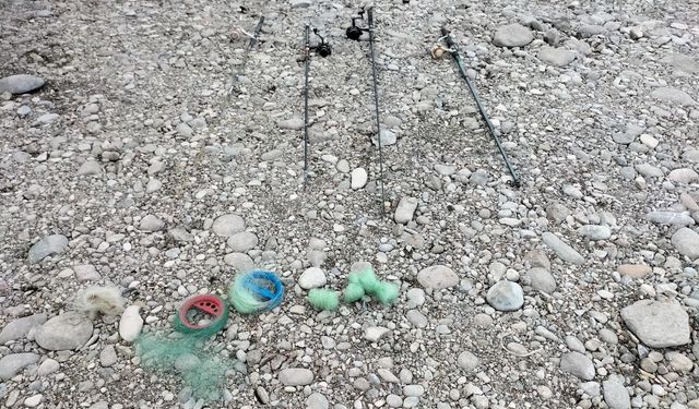 Elazığ Karakoçan’da Kaçak Balık Avına Operasyon