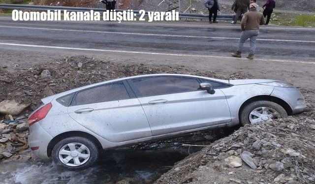Hakkari’de otomobil kanala düştü: 2 yaralı