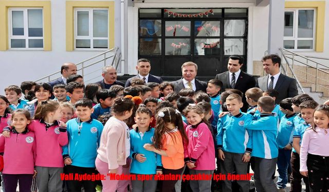 Vali Aydoğdu Öğrencilerle Bir Araya Geldi