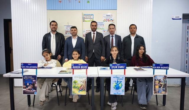 Muradiye’nin minik yazarları ilk imzalarını attı