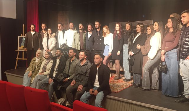 Van'da "Benden Sonra Ölüm Gelir" oyunu sahnelendi