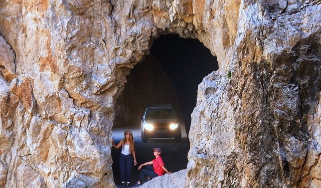 Erzincan’da 132 yılda yapılan Taş Yolu turistleri kendine çekiyor