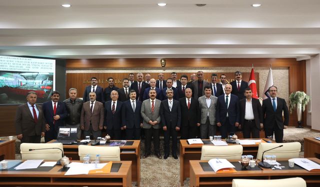 Başkan Sekmen: "İnsanı merkeze alan bir belediyecilik anlayışındayız"