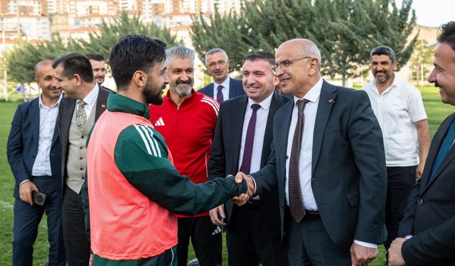 Başkan Er’den Malatya Yeşilyurtspor'a moral ziyareti