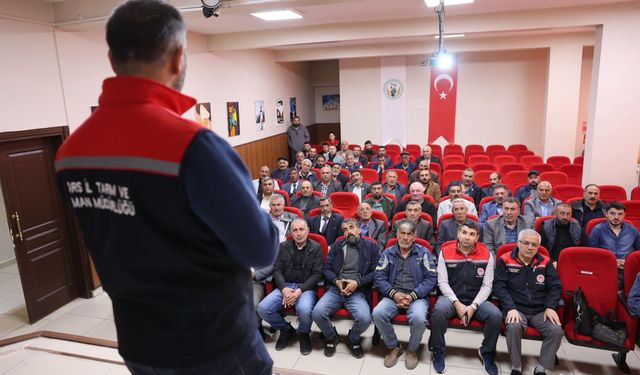 Kars’ta çiftçilere kırsal kalkınma desteği anlatıldı