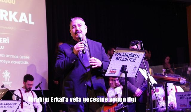 İbrahim Erkal’a vefa gecesine yoğun ilgi