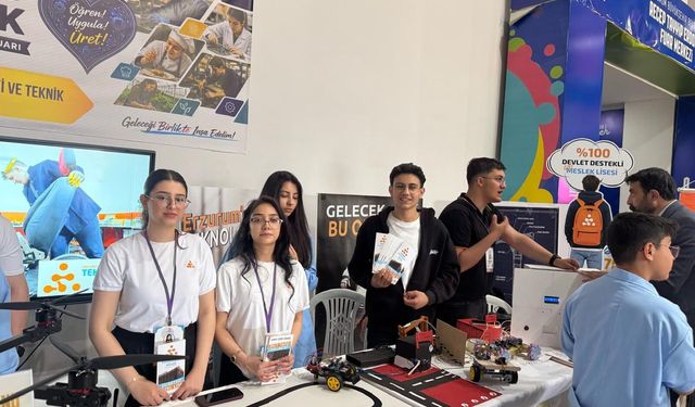 Gençlerin yetenekleri takdir topladı