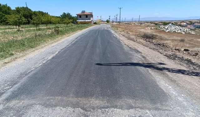 Akçadağ’ın yol ağı güçleniyor