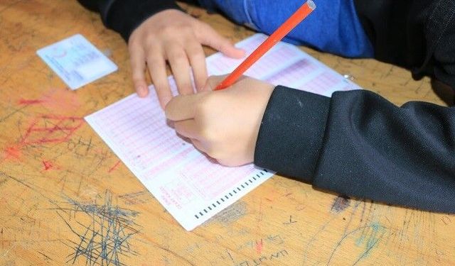 2 bin 451 öğrenci LGS’de ter dökecek
