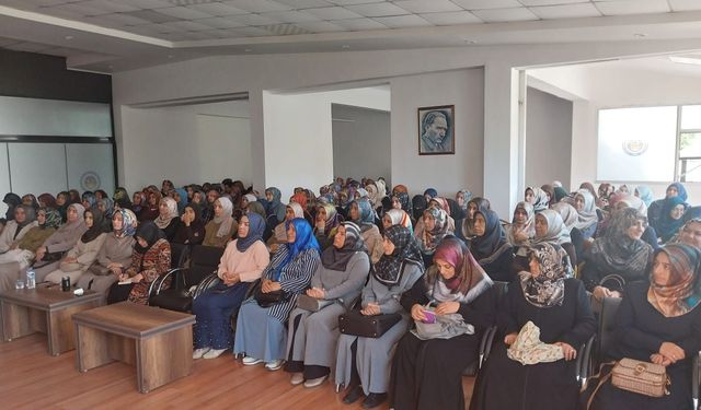 Elazığ’da din görevlileri ve Kur’an kursu öğreticilerine hizmet içi eğitim