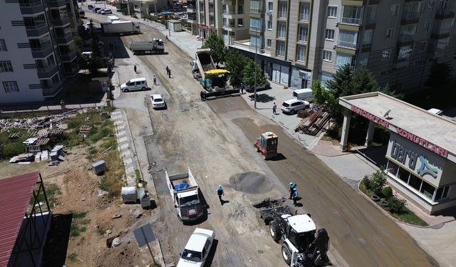 Battalgazi'de asfalt çalışmaları sürüyor