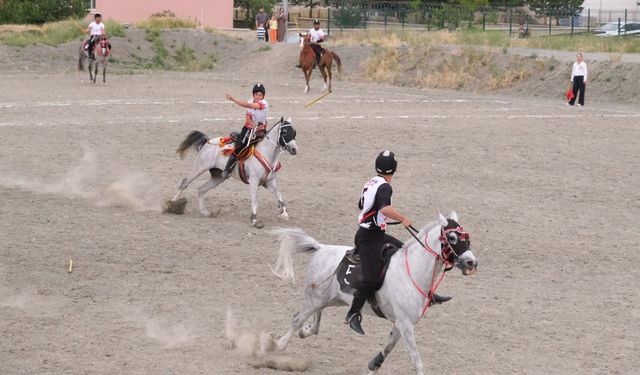 Erzincan’da Atlı Cirit İl Birinciliği Tamamlandı