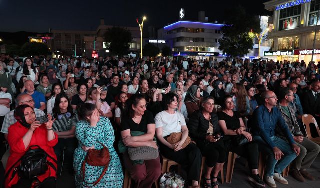 Erzincan'da Sanat Festivali Âşık Daimi Konseriyle Başladı