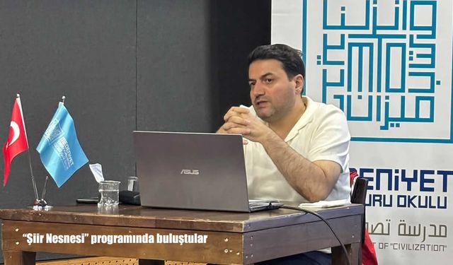 "Şiir Nesnesi" programında buluştular