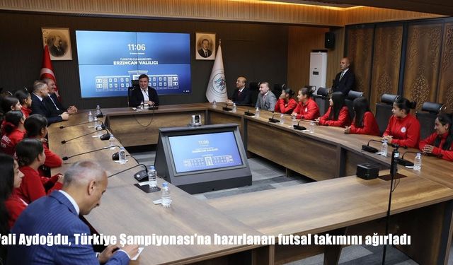 Vali Aydoğdu, Türkiye Şampiyonası’na hazırlanan futsal takımını ağırladı