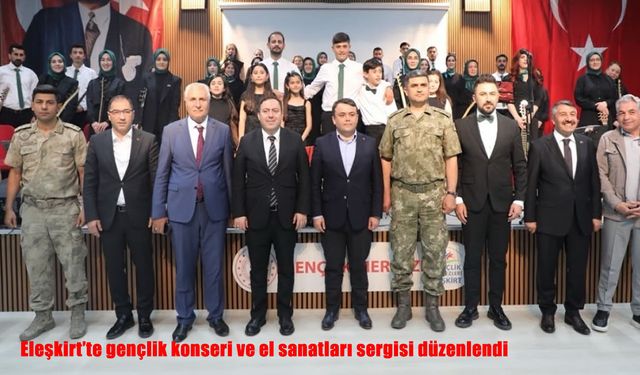 Eleşkirt’te gençlerin sahnesi büyük beğeni topladı