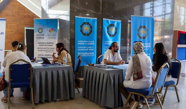 Üniversite adaylarına ücretsiz tercih danışmanlığı