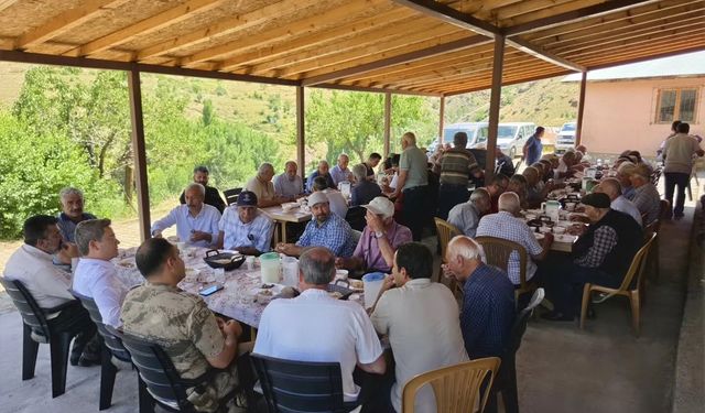 Kemaliye'de gönül buluşması