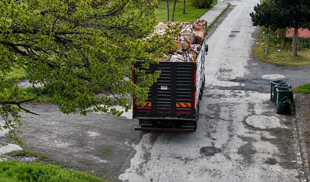 EBYÜ'nün sıfır atık çalışmalarıyla 76 ton atık geri dönüştürüldü