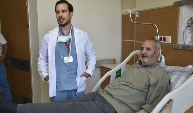 Bitlis'te bir ilk: Mekanik pıhtı temizleme yöntemiyle sağlığına kavuştu