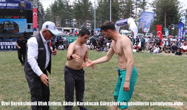 Akdağ Karakucak Güreşleri'nin gönüllerin şampiyonu: Ufuk Erdem