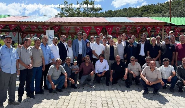 Erzurum'da Koşapınarlılar festivalde buluştu: Gurbet ve sıla hasreti son buldu