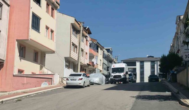 Yaşlı Adam Evinde Hayatını Kaybetmiş Halde Bulundu