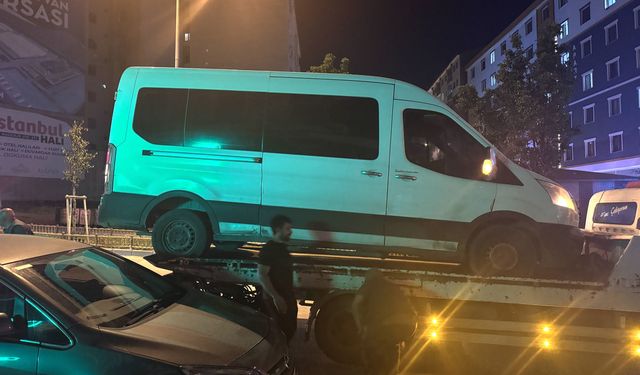 Bitlis'te feci kaza: Uzman çavuş hayatını kaybetti, sürücü kaçtı