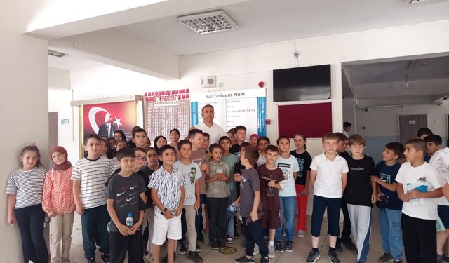 Öğrenciler yaz Kur’an kursları bilgi yarışmasında ter döktü