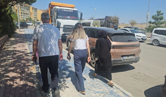 Elazığ’da cuma namazı çıkışında dilencilere operasyon