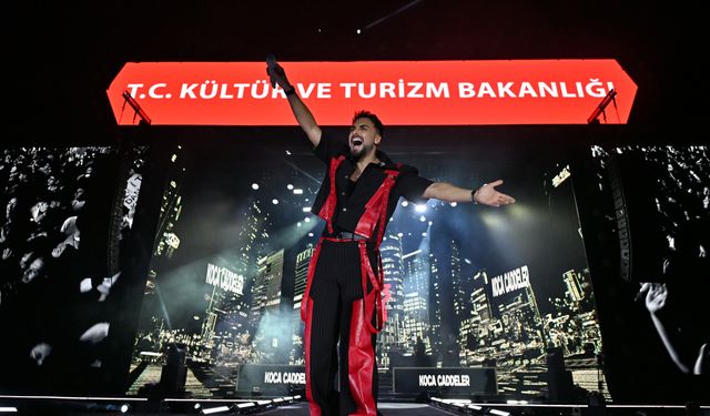Sefo’nun şarkıları Erzurum’da yankılandı