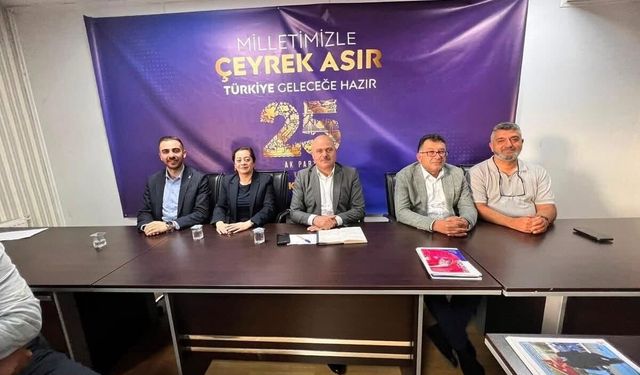 AK Parti Kars teşkilatında saha çalışmaları değerlendirildi