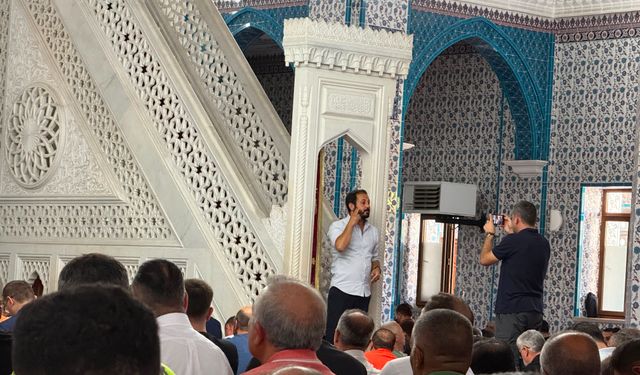 Iğdır'da Cuma hutbesi işaret diliyle de anlatıldı