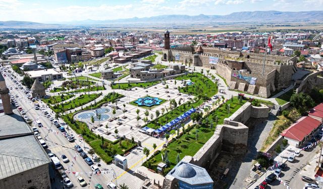 Başkan Sekmen: "Erzurum, her alanda zirveye doğru ilerliyor"