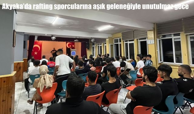 Rafting için Akyaka’ya gelen öğrenciler aşık geleneğiyle buluştu