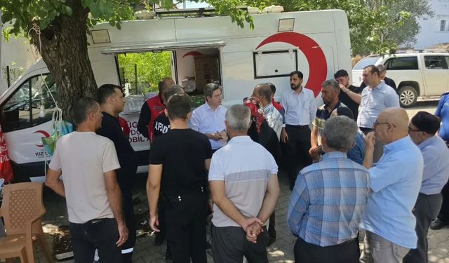Kışlacık köyünde yangın sonrası çalışmalar sürüyor